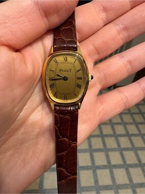 Piaget Gold Case with Brown Leather Strap Watch women